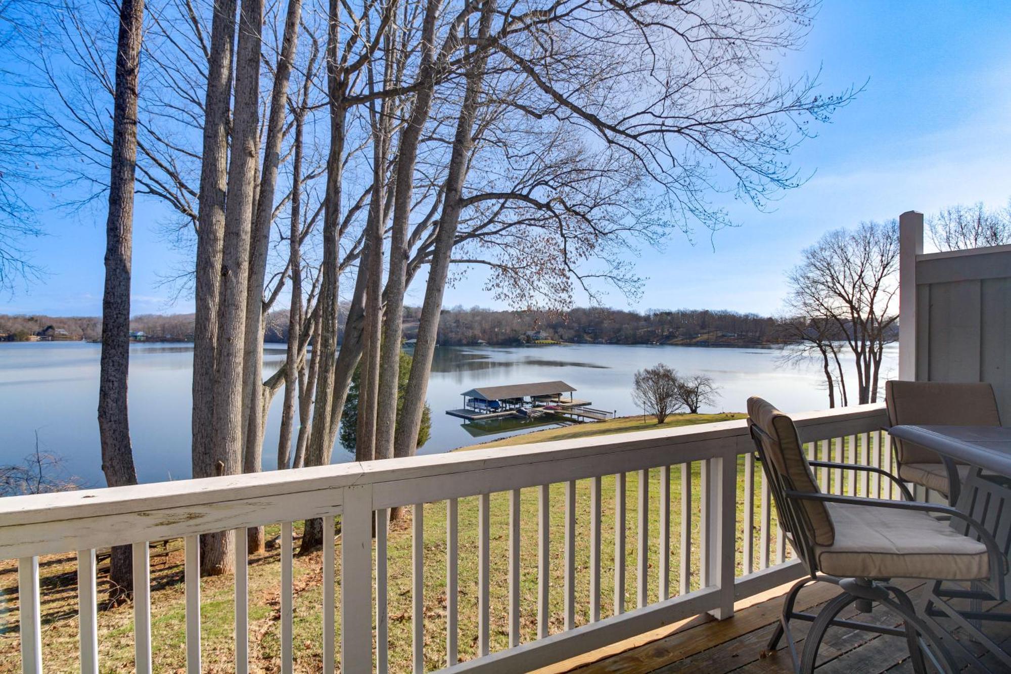 Lakefront Moneta Home With Community Boat Dock! Eksteriør bilde