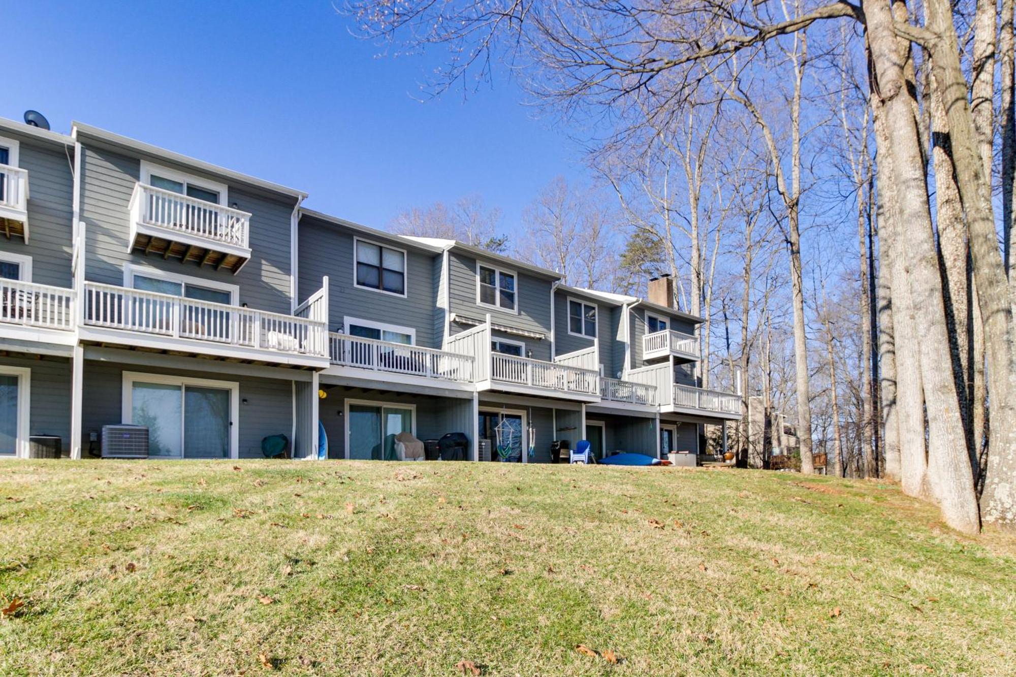 Lakefront Moneta Home With Community Boat Dock! Eksteriør bilde